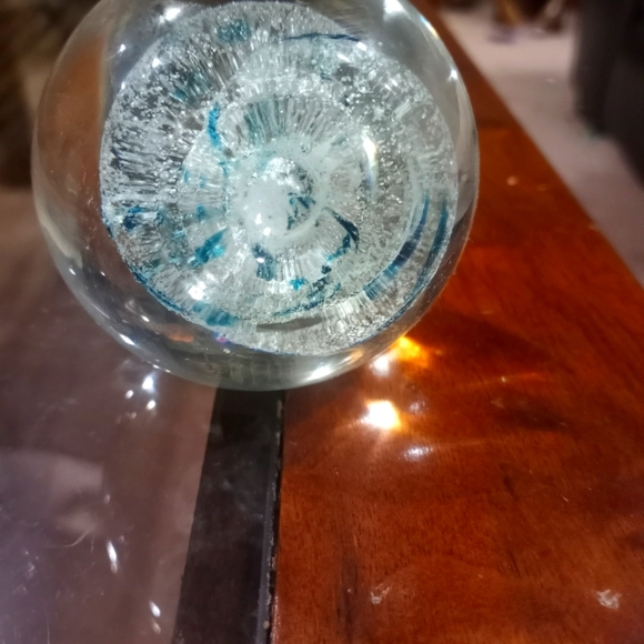 Titan Art Glass Paper Weights - Picture 6 of 6